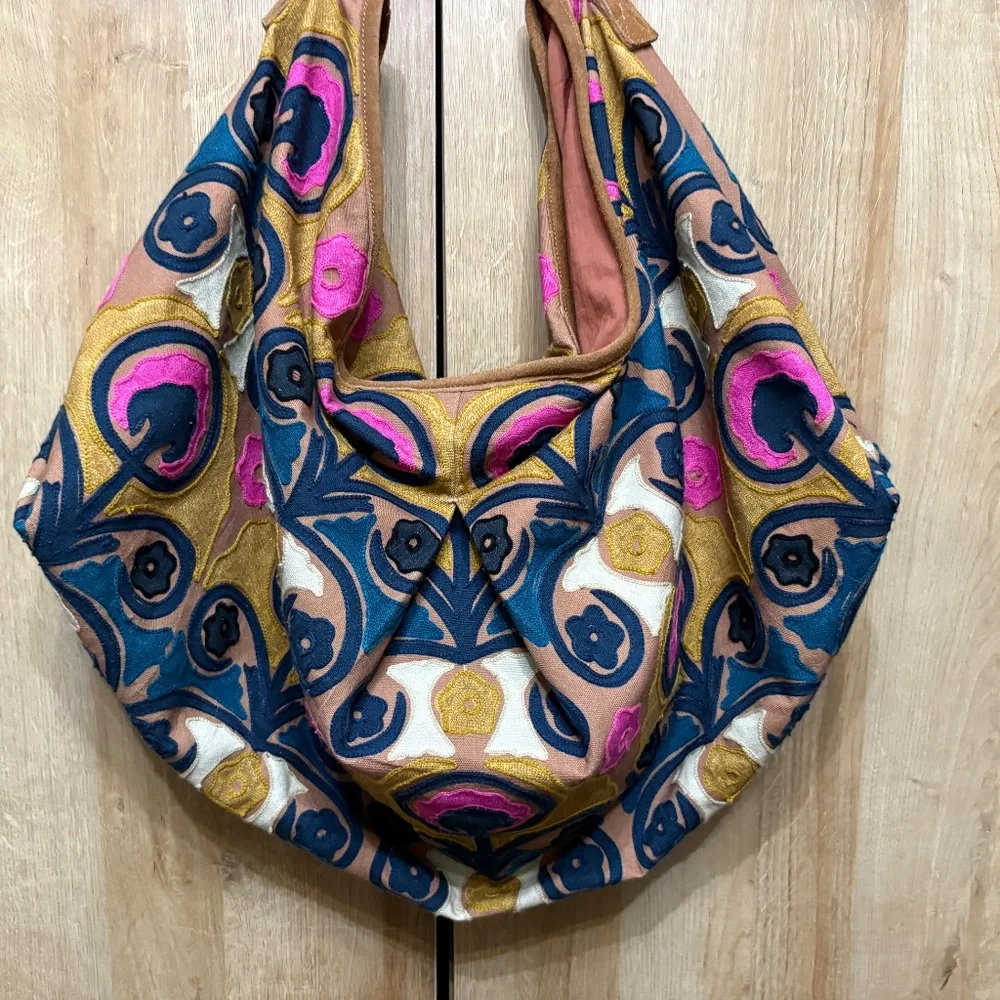 Free People Hypnotized Boho Slouchy Hobo Tote- Jewel Tone EUC - Picture 4 of 13